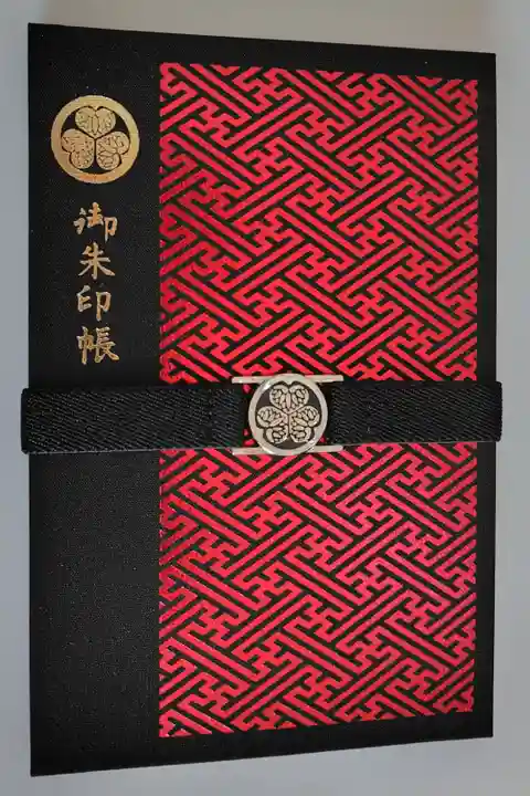 夫が買ったお寺用
御朱印入り 2000円
御朱印留め 1000円