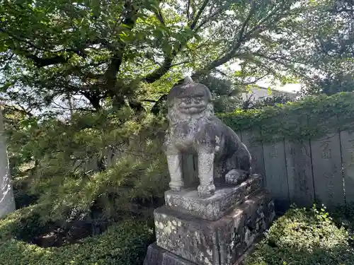 田村神社の狛犬