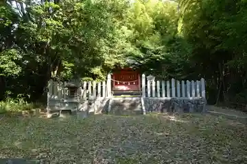 燕神社の本殿・本堂