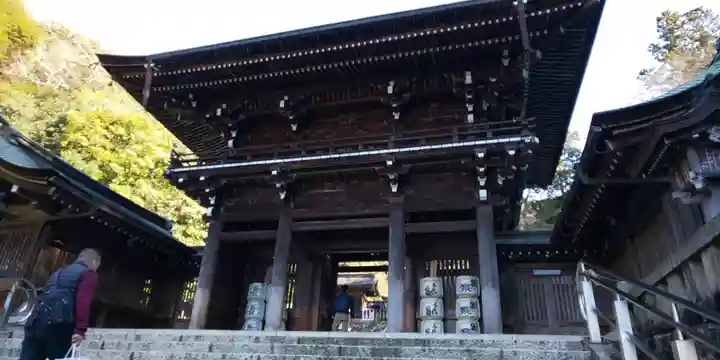 伊奈波神社の山門・神門