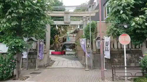 小野照崎神社の鳥居