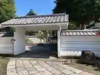 海宝院の山門・神門