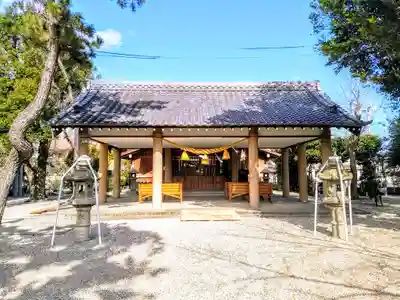 新川神社の本殿・本堂