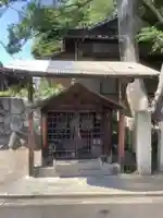 万場地蔵堂の本殿・本堂