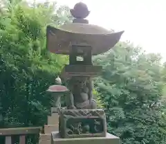 産泰神社の建物その他