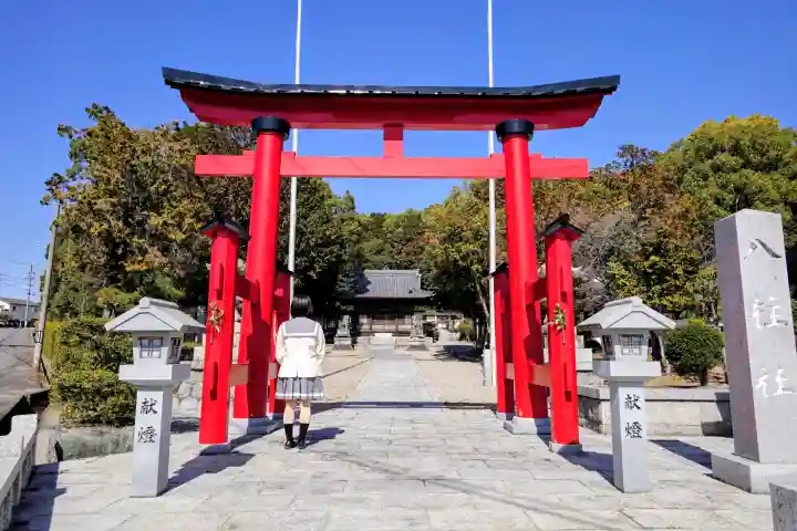八柱社の{uncategorized: "未分類", other: "その他", undefined: "問題あり", building: "その他建物", grave: "お墓", sacred_gate: "鳥居", guardian: "狛犬", statue: "像", buddha: "仏像", history: "歴史", nature: "自然", garden: "庭園", animal: "動物", pagoda: "塔", temizu: "手水舎", mountain_gate: "山門・神門", sanctuary: "本殿・本堂", subordinate: "末社・摂社", art: "芸術", scenery: "景色", jizo: "地蔵", ema: "絵馬", goshuin: "御朱印", omikuji: "おみくじ", items: "授与品その他", amulet: "お守り", goshuincho: "御朱印帳", eats: "食事", festival: "お祭り", votive_dance: "神楽", shichigosan: "七五三参", wedding: "結婚式", experience: "体験その他", initially: "初詣", around: "周辺", anti_infection: "感染症対策"}