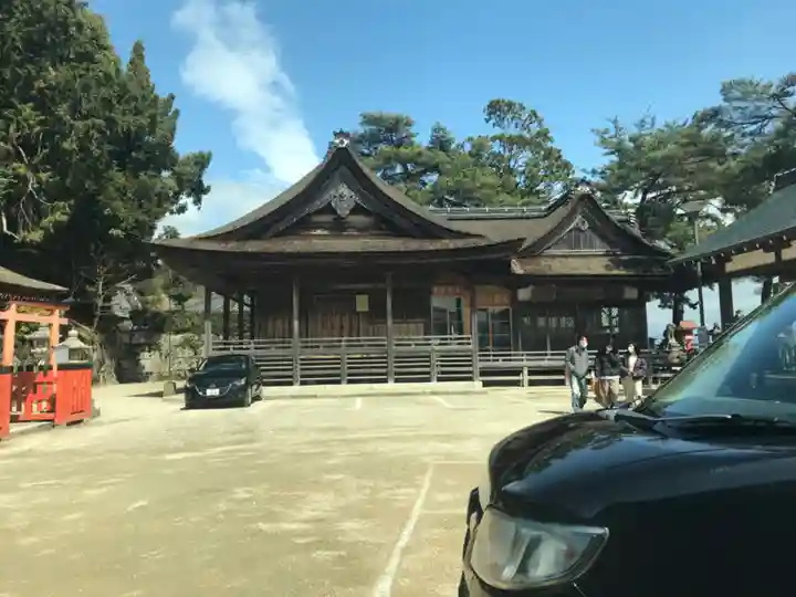 白鬚神社の本殿・本堂