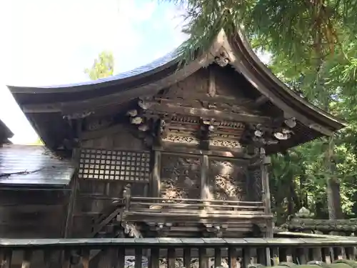 八幡神社の本殿・本堂