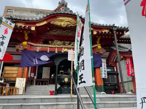 成田山 萬福院の本殿・本堂