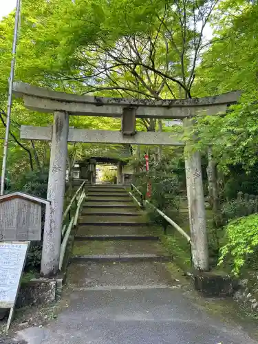 山科聖天 雙林院（双林院）　の{uncategorized: "未分類", other: "その他", undefined: "問題あり", building: "その他建物", grave: "お墓", sacred_gate: "鳥居", guardian: "狛犬", statue: "像", buddha: "仏像", history: "歴史", nature: "自然", garden: "庭園", animal: "動物", pagoda: "塔", temizu: "手水舎", mountain_gate: "山門・神門", sanctuary: "本殿・本堂", subordinate: "末社・摂社", art: "芸術", scenery: "景色", jizo: "地蔵", ema: "絵馬", goshuin: "御朱印", omikuji: "おみくじ", items: "授与品その他", amulet: "お守り", goshuincho: "御朱印帳", eats: "食事", festival: "お祭り", votive_dance: "神楽", shichigosan: "七五三参", wedding: "結婚式", experience: "体験その他", initially: "初詣", around: "周辺", anti_infection: "感染症対策"}