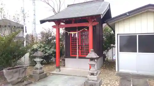 深山神社の本殿