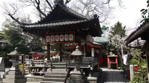 武信稲荷神社の本殿