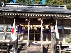 白山神社の本殿