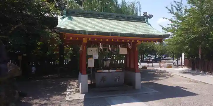 浅草神社の手水舎