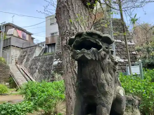 白滝不動尊の{uncategorized: "未分類", other: "その他", undefined: "問題あり", building: "その他建物", grave: "お墓", sacred_gate: "鳥居", guardian: "狛犬", statue: "像", buddha: "仏像", history: "歴史", nature: "自然", garden: "庭園", animal: "動物", pagoda: "塔", temizu: "手水舎", mountain_gate: "山門・神門", sanctuary: "本殿・本堂", subordinate: "末社・摂社", art: "芸術", scenery: "景色", jizo: "地蔵", ema: "絵馬", goshuin: "御朱印", omikuji: "おみくじ", items: "授与品その他", amulet: "お守り", goshuincho: "御朱印帳", eats: "食事", festival: "お祭り", votive_dance: "神楽", shichigosan: "七五三参", wedding: "結婚式", experience: "体験その他", initially: "初詣", around: "周辺", anti_infection: "感染症対策"}