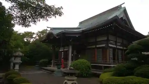 自性院の本殿・本堂