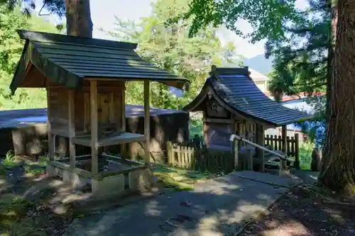 熊野神社の末社