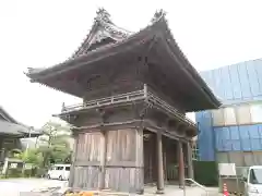 海徳寺の山門