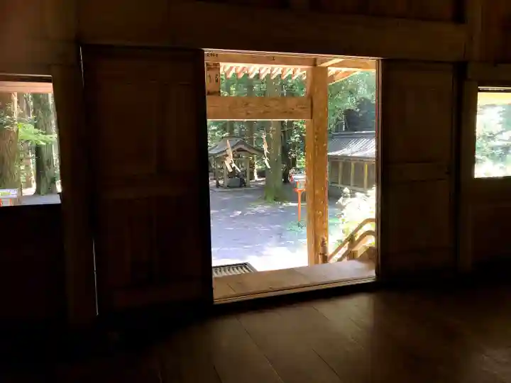 二岡神社のその他建物