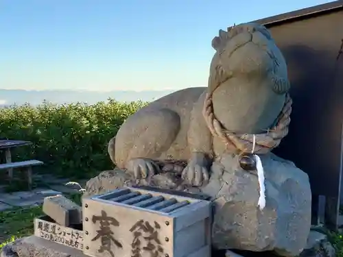 御田原神社の像