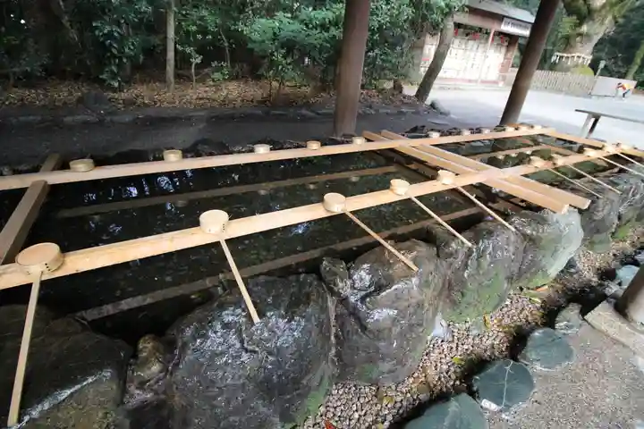 熱田神宮の手水舎