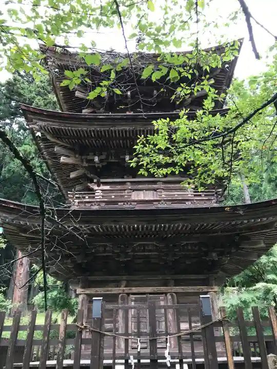 新海三社神社(長野県)