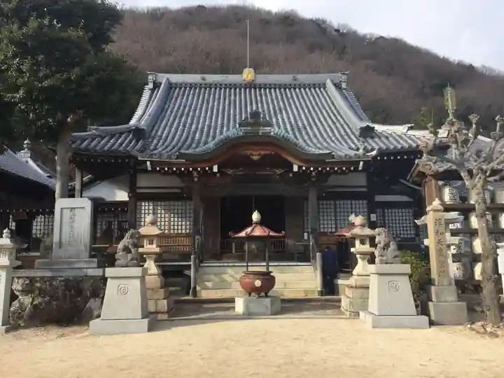 神咒寺の本殿・本堂