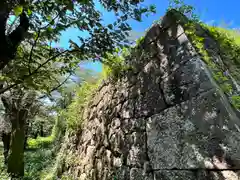 守りの神　藤基神社の周辺