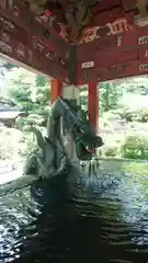 北口本宮冨士浅間神社の手水