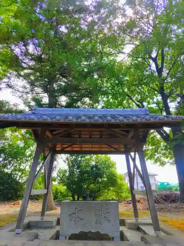 河俣下神社（一色川俣）の手水