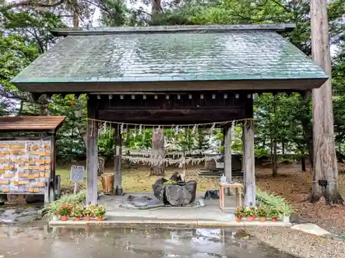 富良野神社の手水