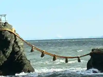 二見興玉神社の{uncategorized: "未分類", other: "その他", undefined: "問題あり", building: "その他建物", grave: "お墓", sacred_gate: "鳥居", guardian: "狛犬", statue: "像", buddha: "仏像", history: "歴史", nature: "自然", garden: "庭園", animal: "動物", pagoda: "塔", temizu: "手水舎", mountain_gate: "山門・神門", sanctuary: "本殿・本堂", subordinate: "末社・摂社", art: "芸術", scenery: "景色", jizo: "地蔵", ema: "絵馬", goshuin: "御朱印", omikuji: "おみくじ", items: "授与品その他", amulet: "お守り", goshuincho: "御朱印帳", eats: "食事", festival: "お祭り", votive_dance: "神楽", shichigosan: "七五三参", wedding: "結婚式", experience: "体験その他", initially: "初詣", around: "周辺", anti_infection: "感染症対策"}