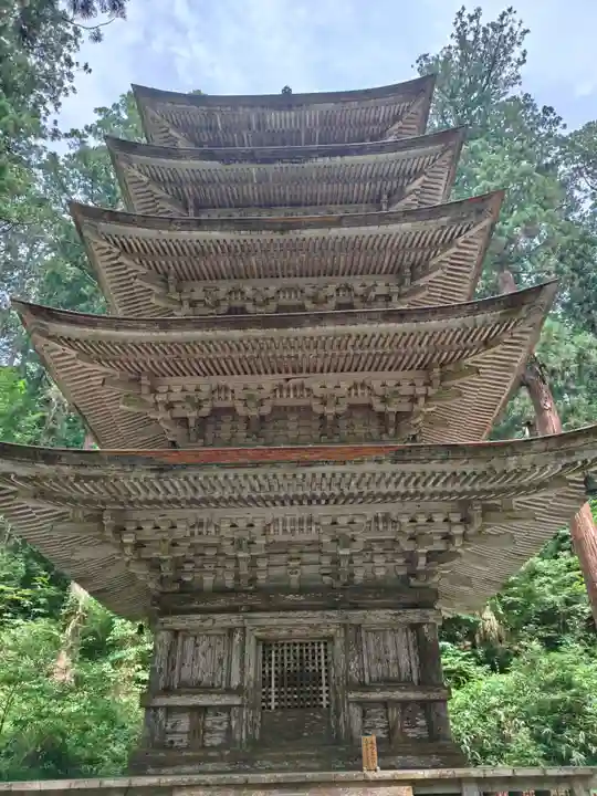 出羽神社(出羽三山神社)~三神合祭殿~(山形県)