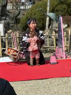 竹駒神社の{uncategorized: "未分類", other: "その他", undefined: "問題あり", building: "その他建物", grave: "お墓", sacred_gate: "鳥居", guardian: "狛犬", statue: "像", buddha: "仏像", history: "歴史", nature: "自然", garden: "庭園", animal: "動物", pagoda: "塔", temizu: "手水舎", mountain_gate: "山門・神門", sanctuary: "本殿・本堂", subordinate: "末社・摂社", art: "芸術", scenery: "景色", jizo: "地蔵", ema: "絵馬", goshuin: "御朱印", omikuji: "おみくじ", items: "授与品その他", amulet: "お守り", goshuincho: "御朱印帳", eats: "食事", festival: "お祭り", votive_dance: "神楽", shichigosan: "七五三参", wedding: "結婚式", experience: "体験その他", initially: "初詣", around: "周辺", anti_infection: "感染症対策"}