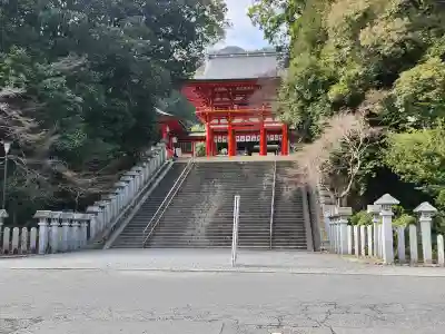 近江神宮の{uncategorized: "未分類", other: "その他", undefined: "問題あり", building: "その他建物", grave: "お墓", sacred_gate: "鳥居", guardian: "狛犬", statue: "像", buddha: "仏像", history: "歴史", nature: "自然", garden: "庭園", animal: "動物", pagoda: "塔", temizu: "手水舎", mountain_gate: "山門・神門", sanctuary: "本殿・本堂", subordinate: "末社・摂社", art: "芸術", scenery: "景色", jizo: "地蔵", ema: "絵馬", goshuin: "御朱印", omikuji: "おみくじ", items: "授与品その他", amulet: "お守り", goshuincho: "御朱印帳", eats: "食事", festival: "お祭り", votive_dance: "神楽", shichigosan: "七五三参", wedding: "結婚式", experience: "体験その他", initially: "初詣", around: "周辺", anti_infection: "感染症対策"}