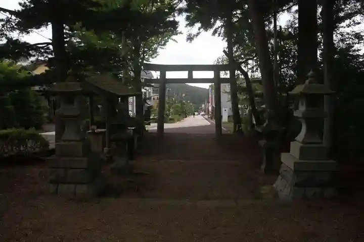 岳温泉神社 の鳥居