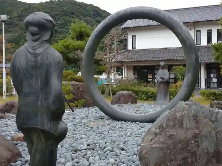 宇良神社(浦嶋神社)の周辺