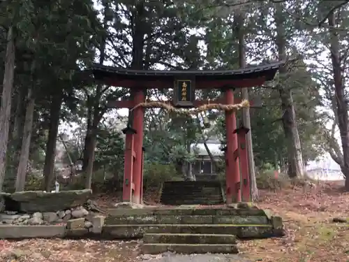 高杜神社（中社）の鳥居