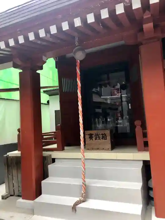 富沢稲荷神社の本殿・本堂
