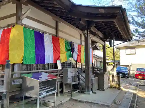 塩尾寺の本殿・本堂