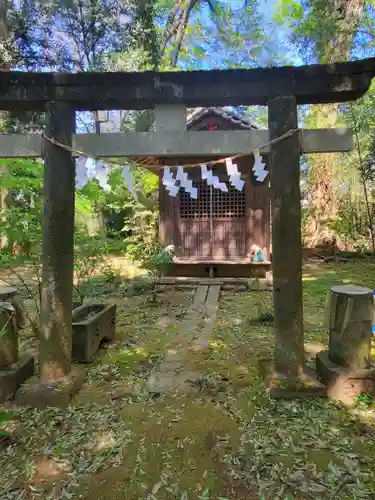 野木神社の末社