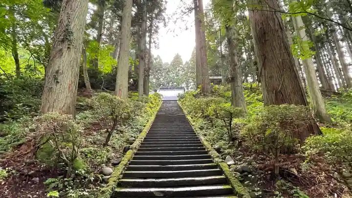 月蔵院(山形県)