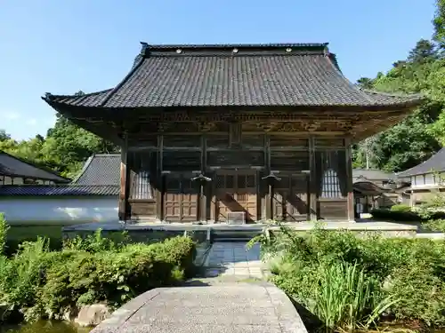 國泰寺の本殿