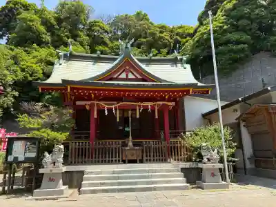 若宮八幡宮の{uncategorized: "未分類", other: "その他", undefined: "問題あり", building: "その他建物", grave: "お墓", sacred_gate: "鳥居", guardian: "狛犬", statue: "像", buddha: "仏像", history: "歴史", nature: "自然", garden: "庭園", animal: "動物", pagoda: "塔", temizu: "手水舎", mountain_gate: "山門・神門", sanctuary: "本殿・本堂", subordinate: "末社・摂社", art: "芸術", scenery: "景色", jizo: "地蔵", ema: "絵馬", goshuin: "御朱印", omikuji: "おみくじ", items: "授与品その他", amulet: "お守り", goshuincho: "御朱印帳", eats: "食事", festival: "お祭り", votive_dance: "神楽", shichigosan: "七五三参", wedding: "結婚式", experience: "体験その他", initially: "初詣", around: "周辺", anti_infection: "感染症対策"}