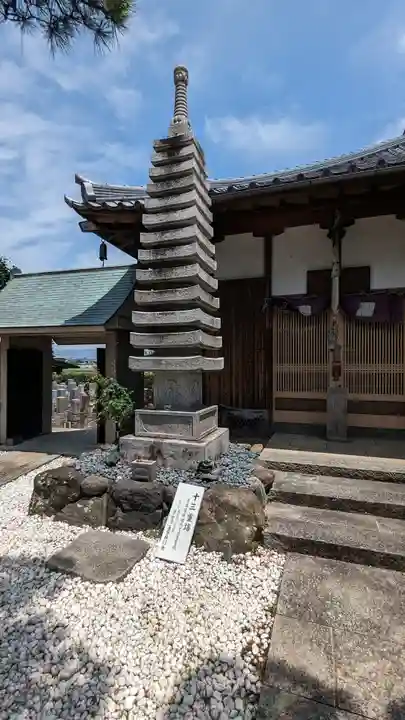 華臺寺の塔