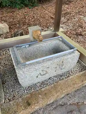 五十餘州神社の手水舎