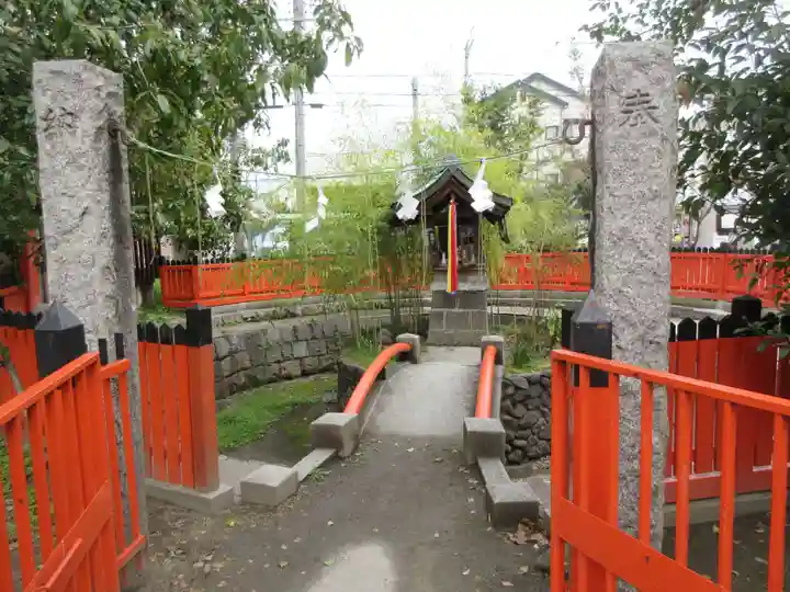 西堤神社のその他建物