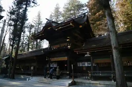 諏訪大社の本殿・本堂