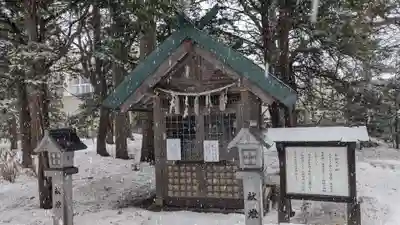 信濃神社の末社・摂社