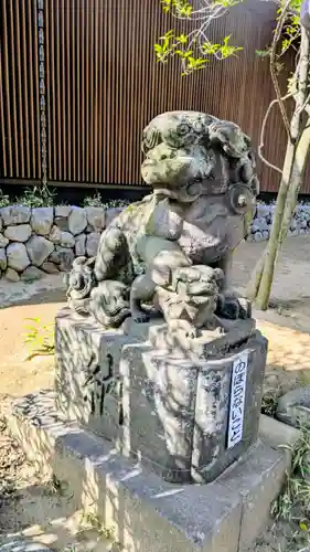 意富比神社の狛犬